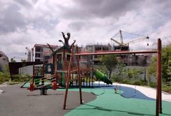 Sembawang Springs Estate (D27), Terrace #457979251